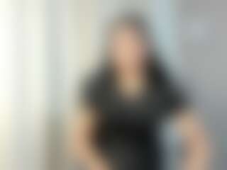 Mia-Alejandraa's Live Sex Cam Show