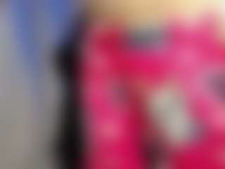Mia-Alejandraa's Live Sex Cam Show