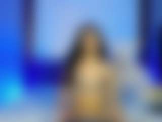 Mia-Alejandraa's Live Sex Cam Show