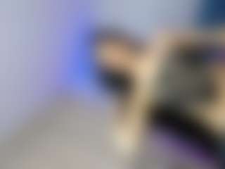 Mia-Alejandraa's Live Sex Cam Show