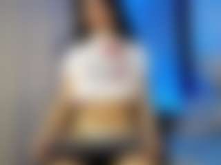 Live cam show with Mia-Alejandraa - Black Hair on StripNow