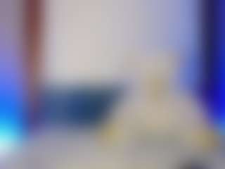 Mia-Alejandraa's Live Sex Cam Show