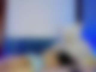 Mia-Alejandraa's Live Sex Cam Show