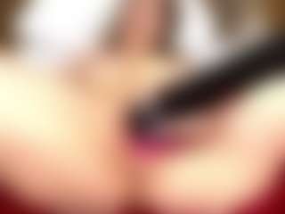 Live cam show with PetrinaRuhter - Blonde Hair on AdultVida.com