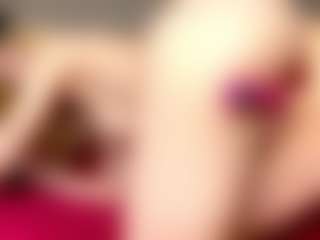 Live cam show with PetrinaRuhter - Control on Camsoda