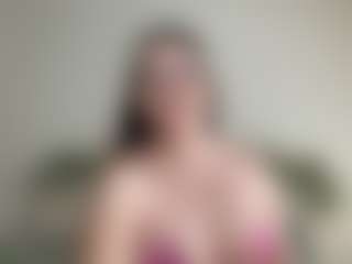 Quinn's Live Sex Cam Show
