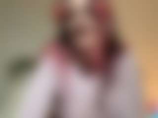 Live cam show with Quinn - Gamer Brown Hair on galaxygirlnitro.com