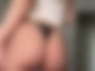Live cam show with Viola - Thin on CamwithHer