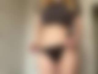 Viola's Live Sex Cam Show