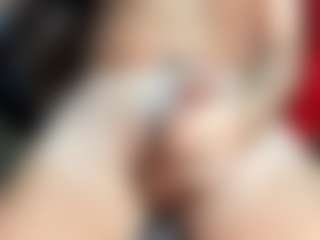 dzo74830's Live Sex Cam Show