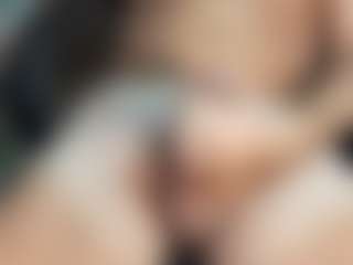 dzo74830's Live Sex Cam Show