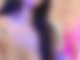 Live cam show with GabyyLaurens - Average on testsause.com