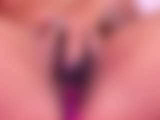 Jazmine-Bloom's Live Sex Cam Show