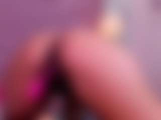Jazmine-Bloom's Live Sex Cam Show