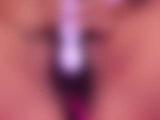 Jazmine-Bloom's Live Sex Cam Show
