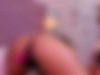 Jazmine-Bloom's Live Sex Cam Show