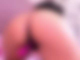 Live cam show with Jazmine-Bloom - Facial Piercings on nudelive.tv