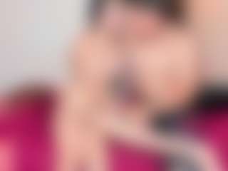 submissive-extremee's Live Sex Cam Show