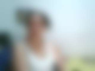 Live cam show with karlajimenez - Granny on Lustler
