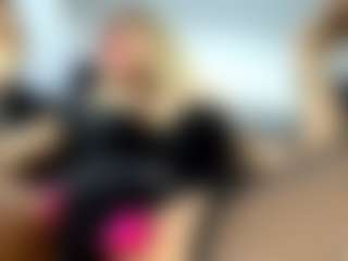 laura-fit's Live Sex Cam Show