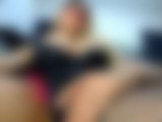 laura-fit's Live Sex Cam Show