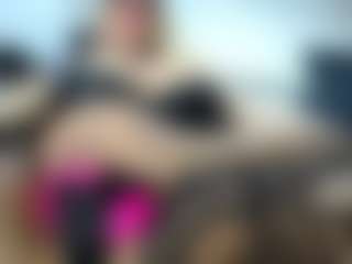laura-fit's Live Sex Cam Show