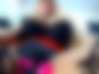 laura-fit's Live Sex Cam Show