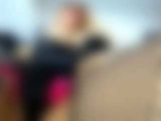 laura-fit's Live Sex Cam Show