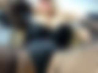 laura-fit's Live Sex Cam Show