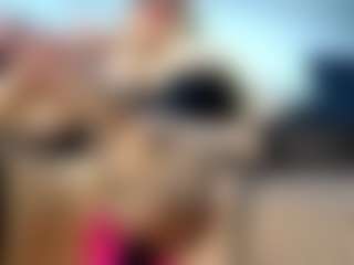 laura-fit's Live Sex Cam Show
