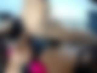 laura-fit's Live Sex Cam Show