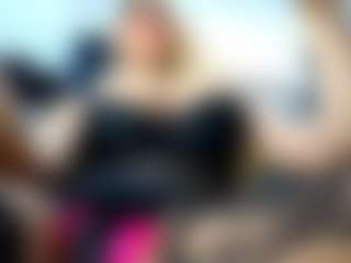 laura-fit's Live Sex Cam Show