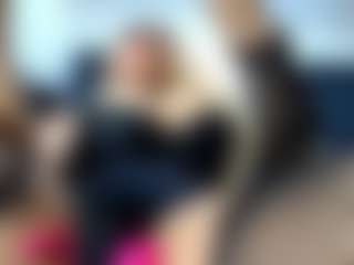 Spettacolo in cam dal vivo con laura-fit - German su Camsoda