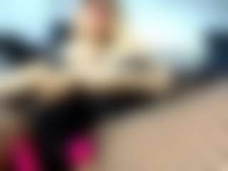 Live cam show with laura-fit - Indian on xxxlivecams.org | colombia