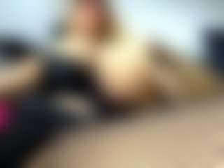 Live cam show with laura-fit - Arabic on AdultVida.com