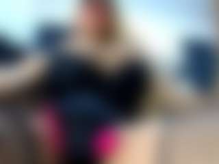 Live cam show with laura-fit - Indian on Camsoda | colombia