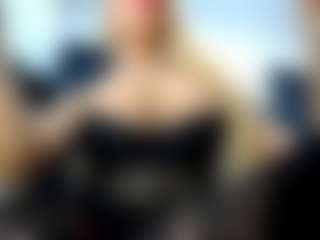 Live cam show with laura-fit - Japanese on infinitiblacc.com | colombia