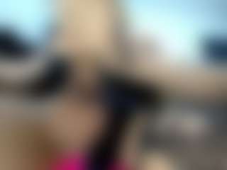 laura-fit's Live Sex Cam Show
