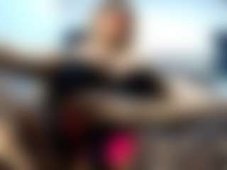 Live cam show with laura-fit - German on Fapmatic.com