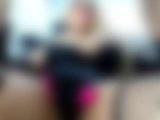 Live cam show with laura-fit - Orgasm on boobsie.com
