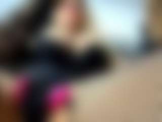 laura-fit's Live Sex Cam Show