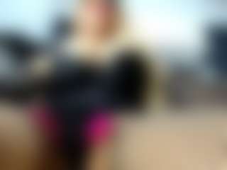 Live cam show with laura-fit - Flat Chested on SxyPornLive