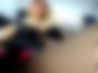 laura-fit's Live Sex Cam Show