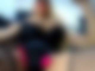 Live cam show with laura-fit - Arabic on sexylive.show