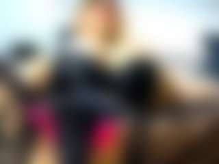 Live cam show with laura-fit - Cumshot on madthumbs