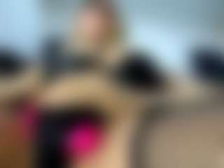 laura-fit's Live Sex Cam Show
