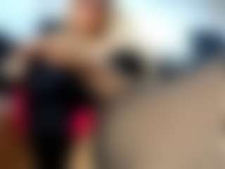 Live cam show with laura-fit - Canadian on madthumbs | colombia