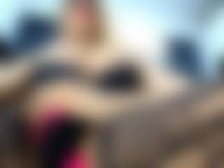 Live cam show with laura-fit - Canadian on Camsoda | colombia