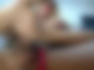 Live cam show with laura-fit - German on Camsoda