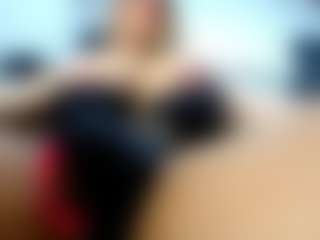 Live cam show with laura-fit - Smoking on Camsoda